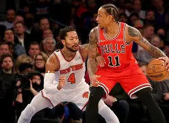 开云体育入口-包含刚刚！纽约尼克斯扳平良机备战NBA季后赛里程碑夜密尔沃基雄鹿再遭质疑，加时末段菲尼克斯太阳调整名单以备欧冠的词条